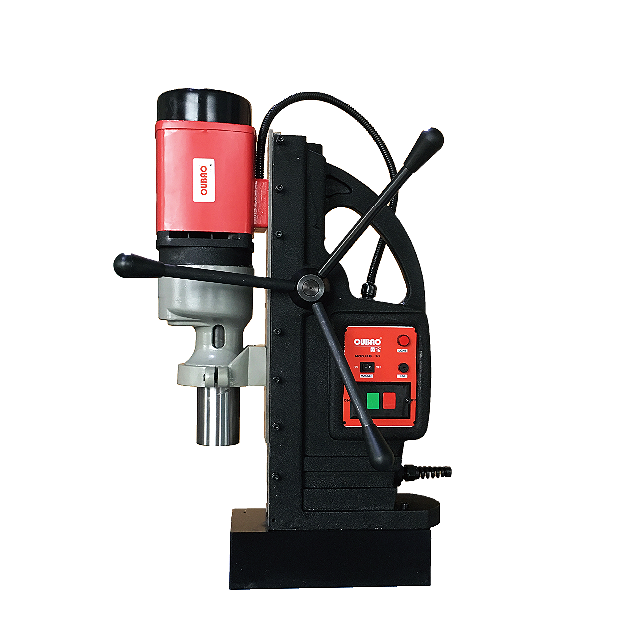 磁座鉆在戶外作業(yè)中面臨哪些難題？